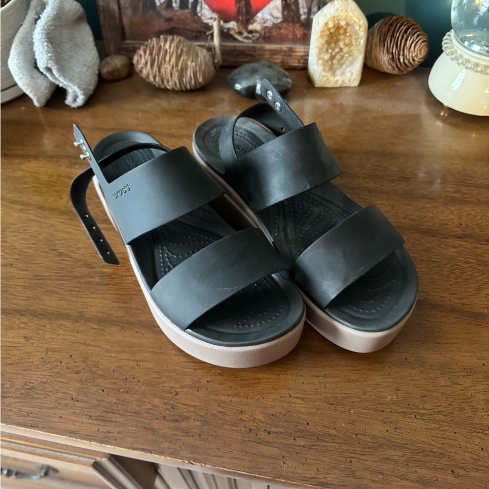 CROCS Black Platform Sandals